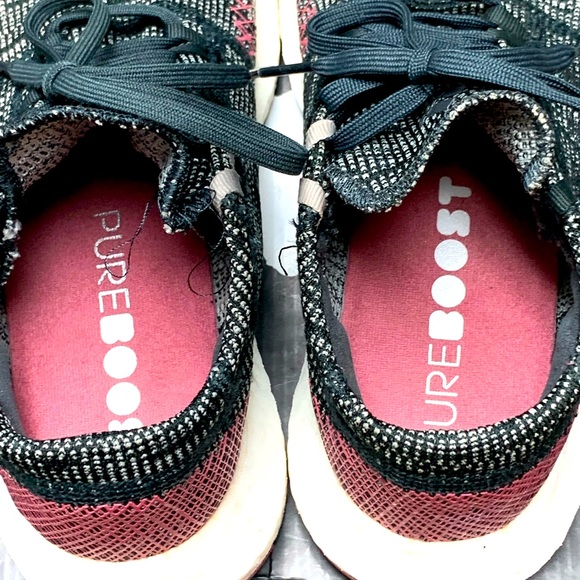 WOMENS ADIDAS PURE BOOST GO CARBON & GREYPINK SIZE 5.5 LIKE NEW - Picture 3 of 7